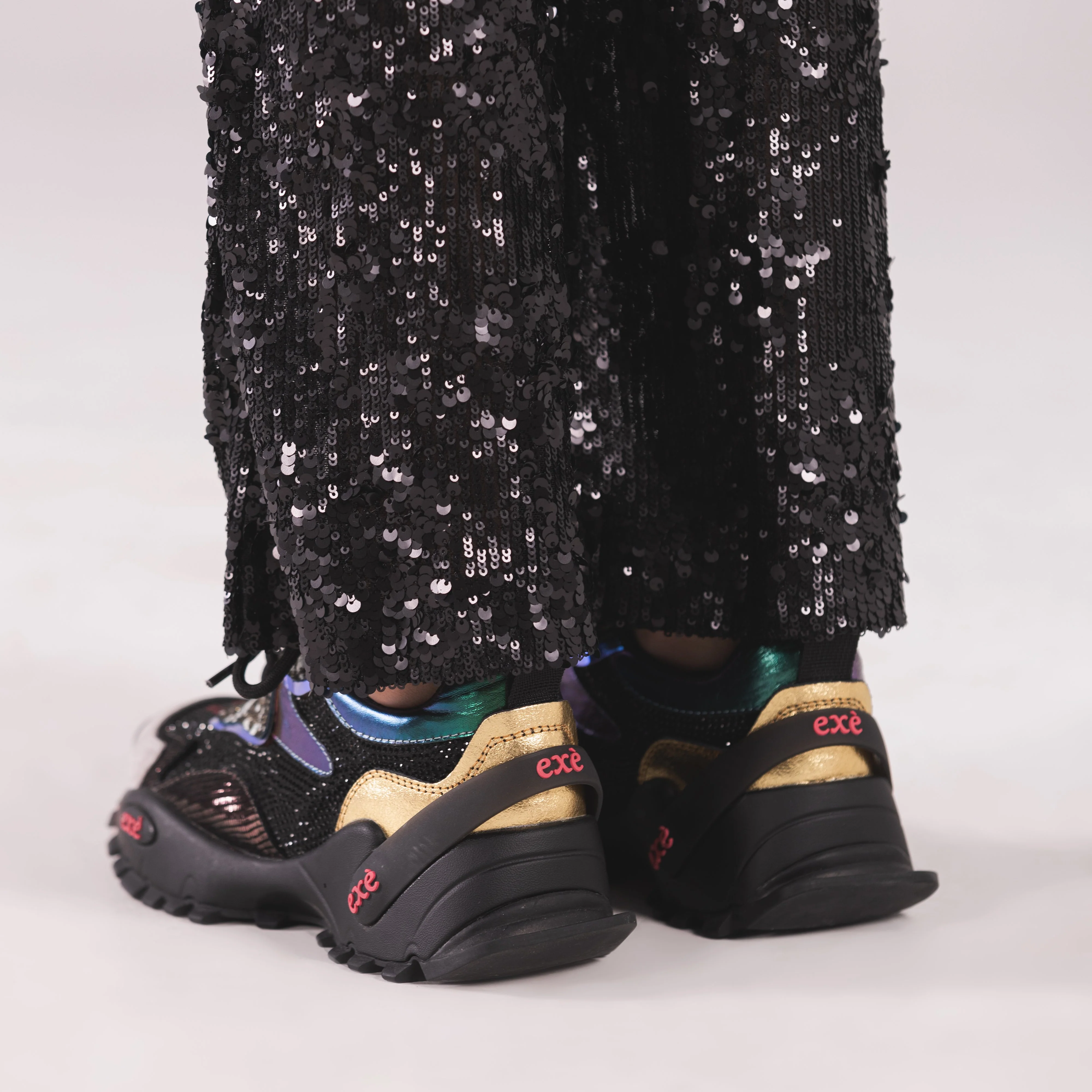 SAPATILHA EXE 4032-1A BLACK/GOLD - Image 4